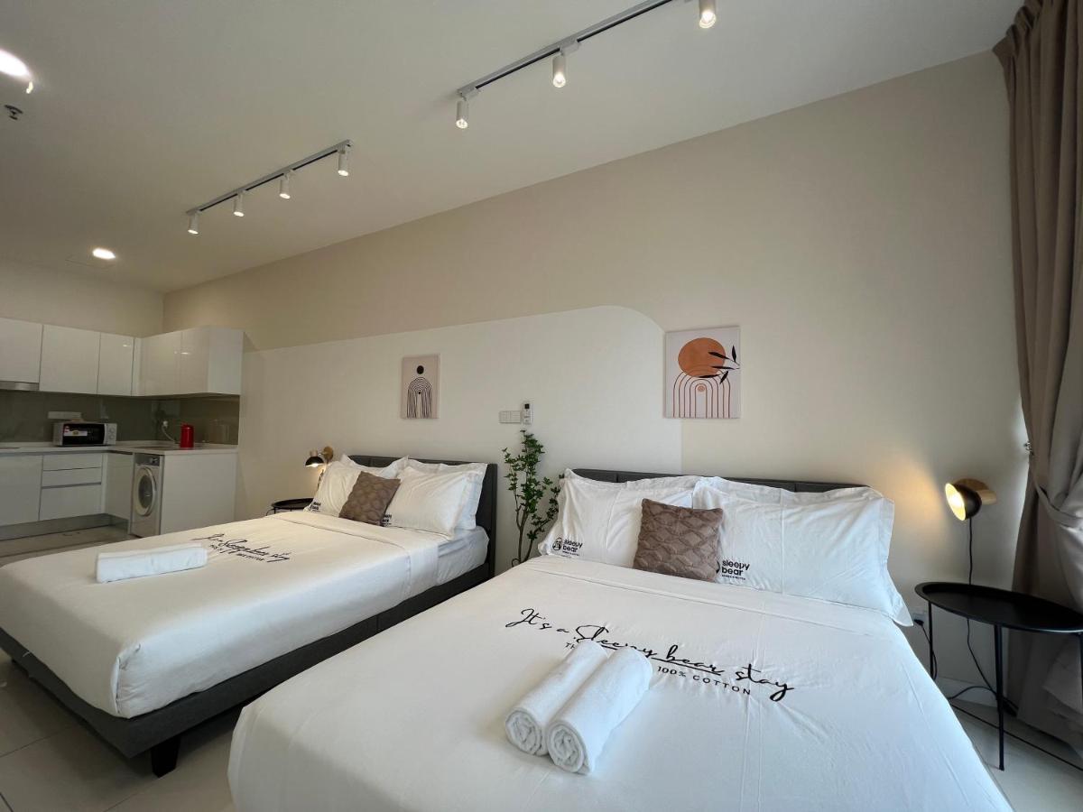 Highpark Suites Kelana Jaya, Petaling Jaya By Sleepy Bear Esterno foto