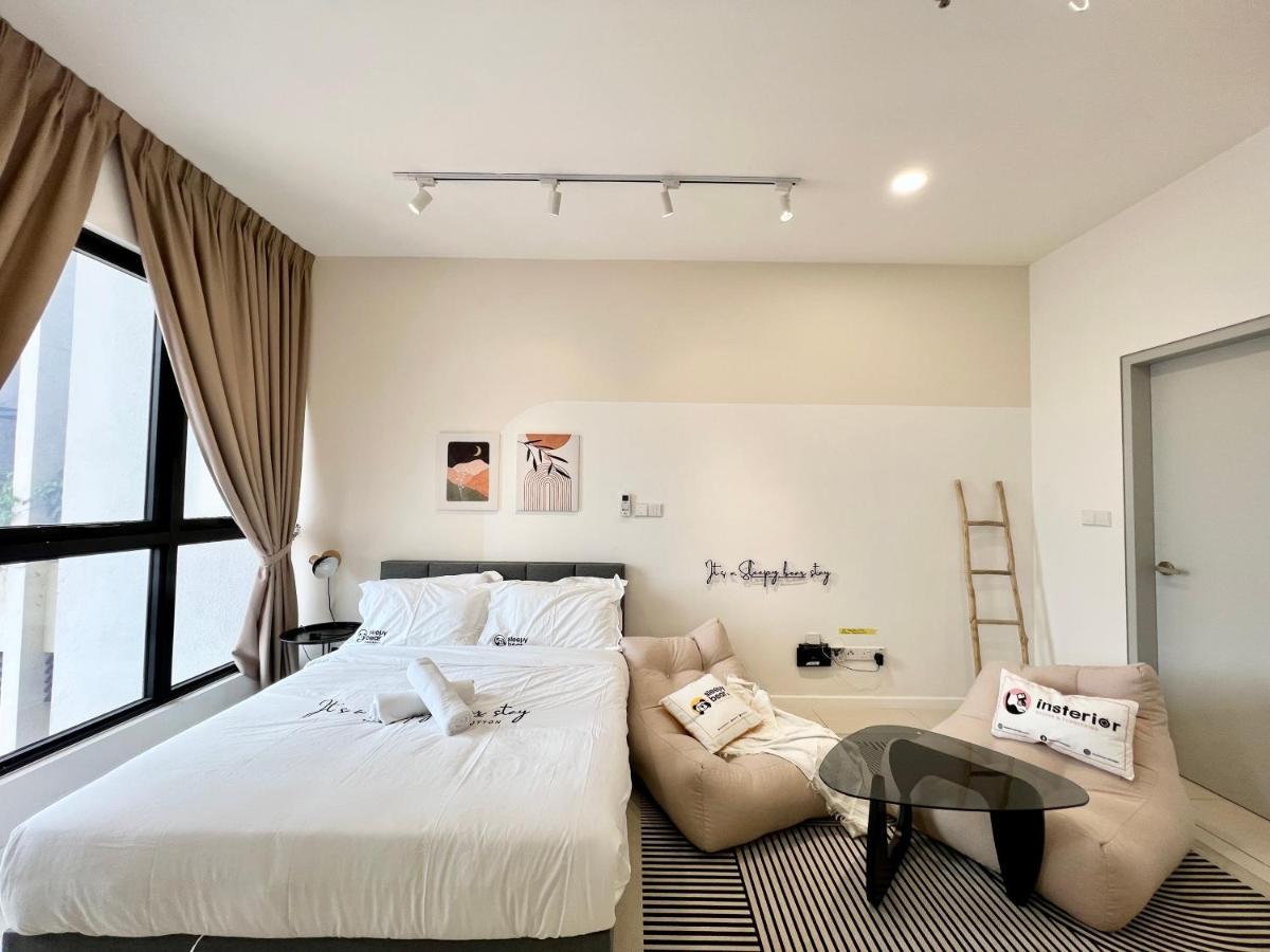 Highpark Suites Kelana Jaya, Petaling Jaya By Sleepy Bear Esterno foto