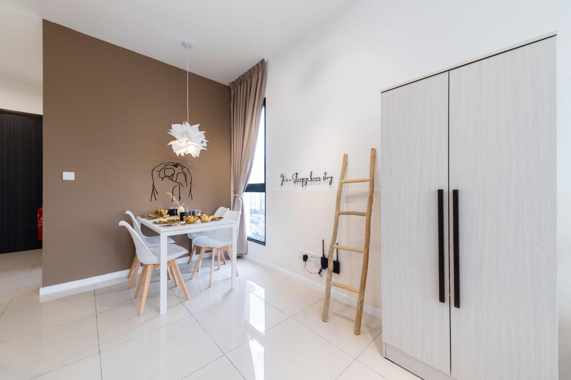 Highpark Suites Kelana Jaya, Petaling Jaya By Sleepy Bear Esterno foto