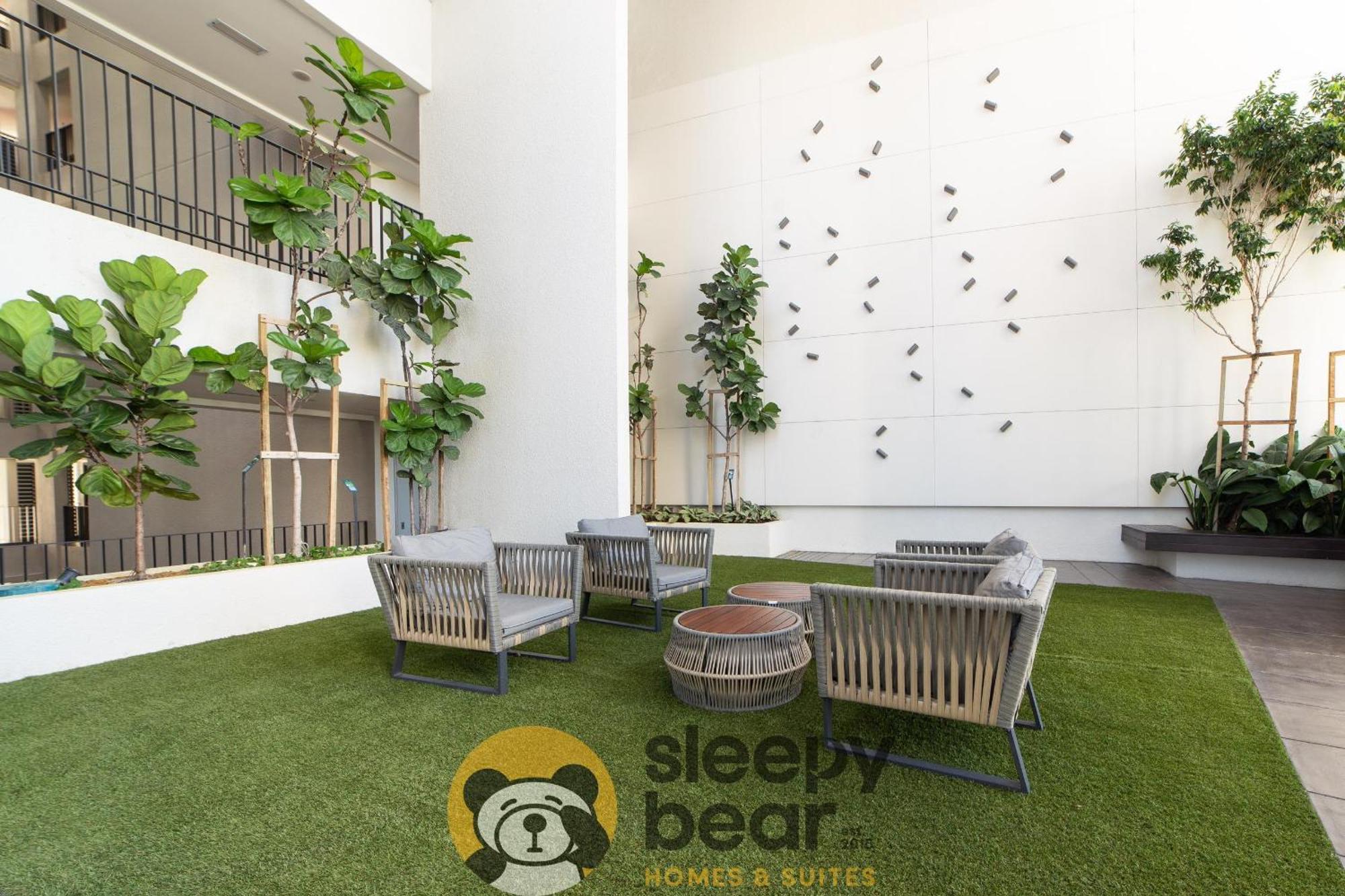 Highpark Suites Kelana Jaya, Petaling Jaya By Sleepy Bear Esterno foto