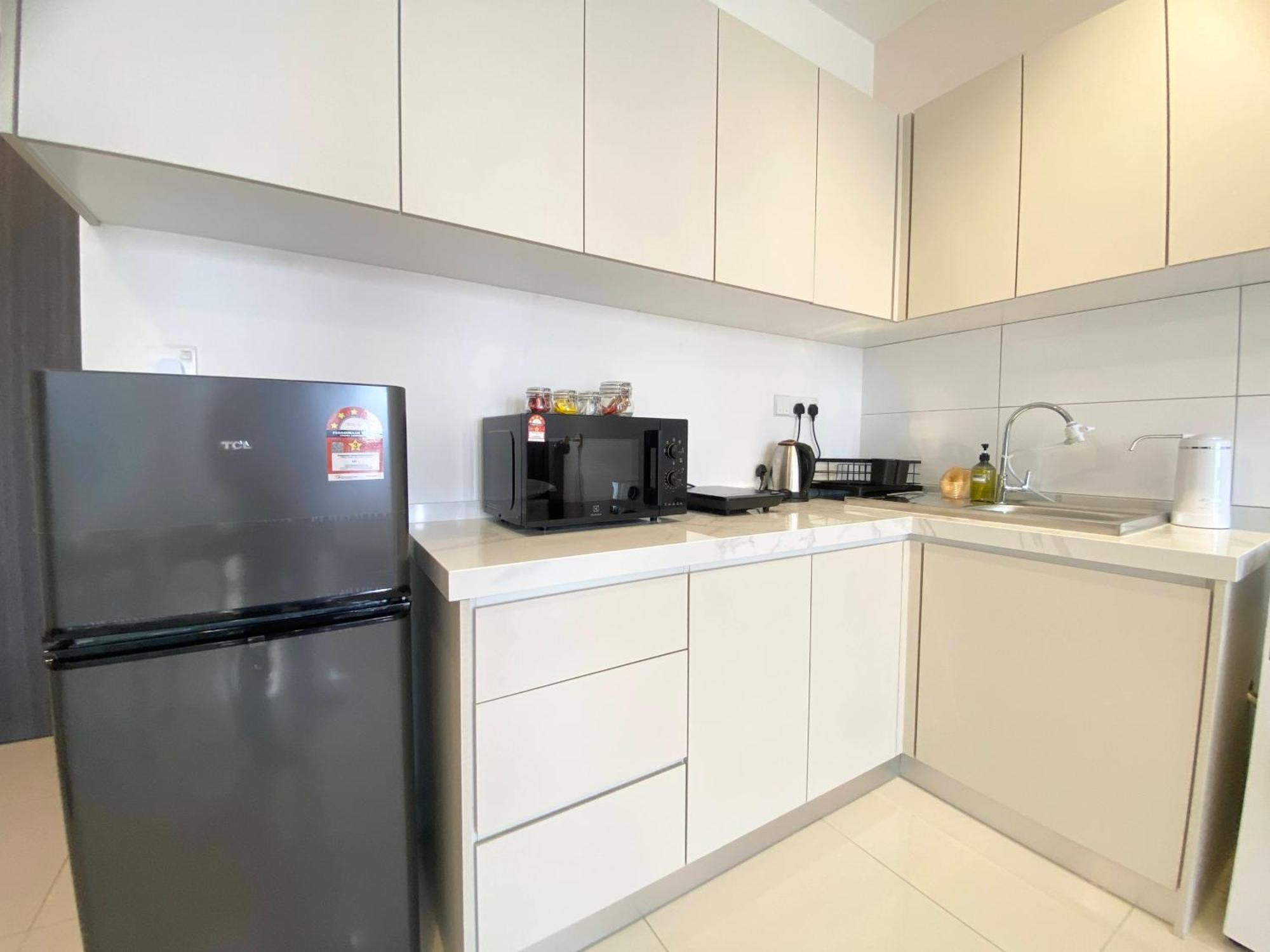 Highpark Suites Kelana Jaya, Petaling Jaya By Sleepy Bear Esterno foto